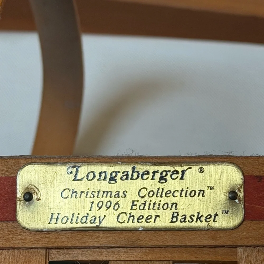 Longaberger Handwoven Basket with Natural and Red Accents 1996 VINTAGE